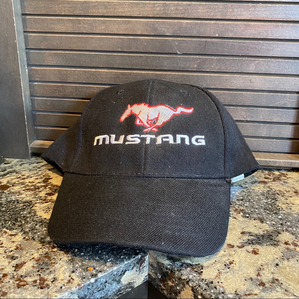 Mustang Hat